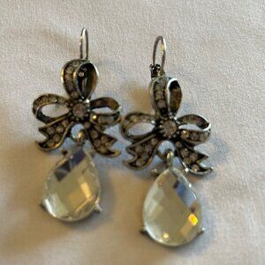 Crystal drop earrings